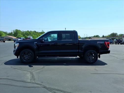 Black 2021 Ford F-150 XLT