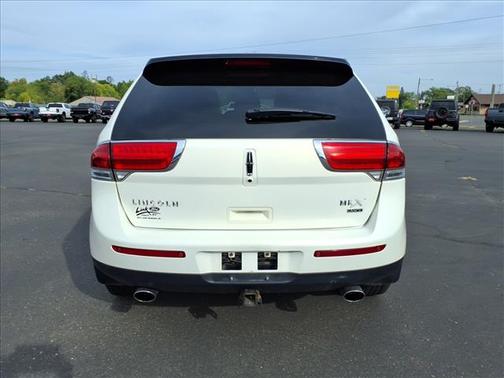2013 Lincoln MKX Base