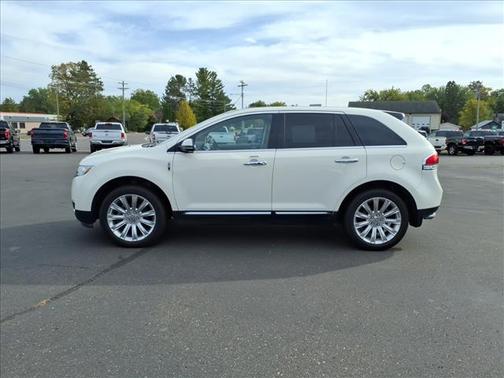 2013 Lincoln MKX Base