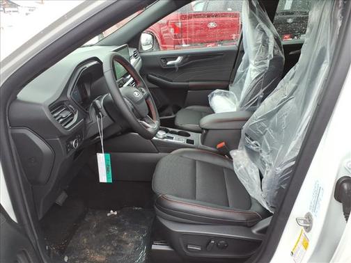 2026 Ford Escape ST-Line Select AWD