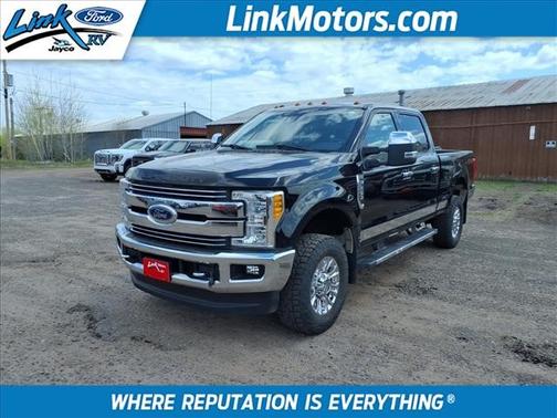 Black 2017 Ford F-250 Lariat