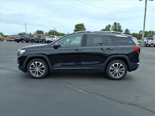 Black 2021 GMC Terrain SLT