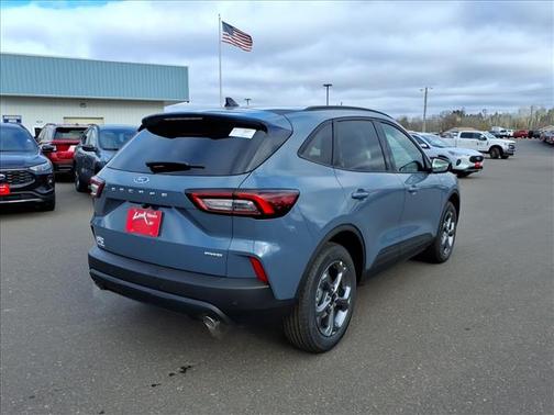 2026 Ford Escape ST-Line AWD