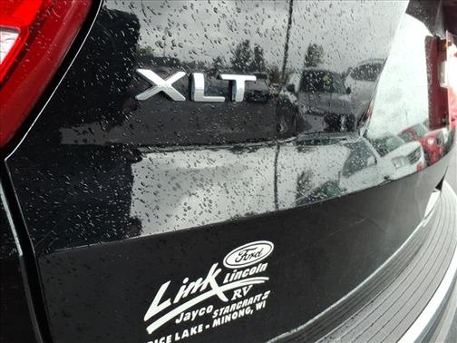 Black 2018 Ford Explorer XLT