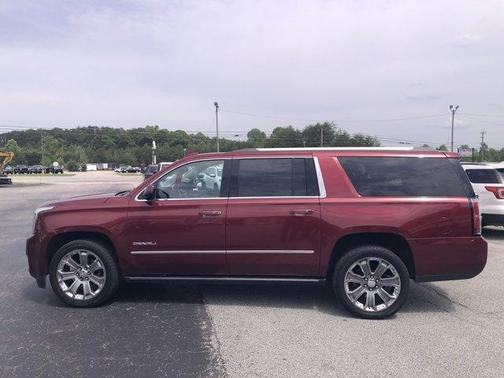 2017 GMC Yukon XL Denali
