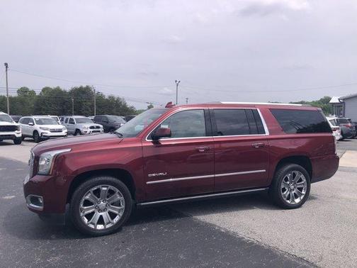 2017 GMC Yukon XL Denali
