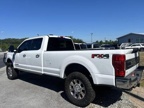 Oxford White 2021 Ford F-350 King Ranch