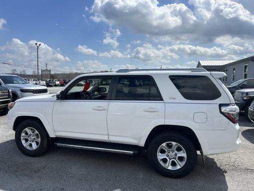 2017 Toyota 4Runner SR5