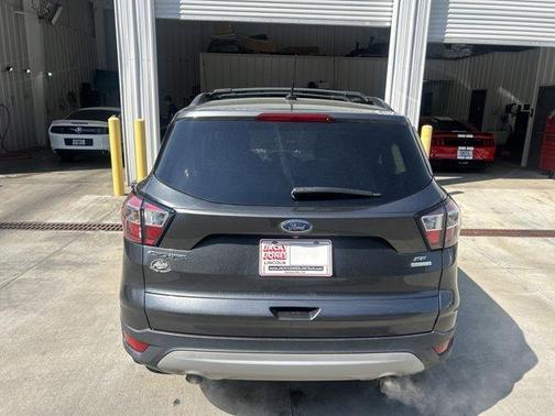 Magnetic Metallic 2018 Ford Escape SE