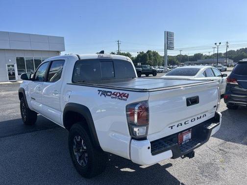 Ice 2023 Toyota Tacoma