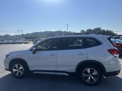 Crystal White Pearl 2020 Subaru Forester Touring