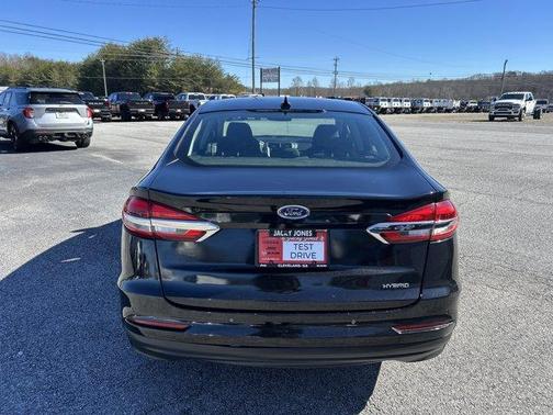2019 Ford Fusion Hybrid SE