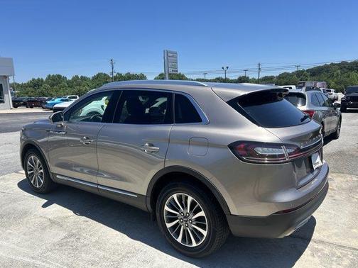 Mocha 2020 Lincoln Nautilus Standard