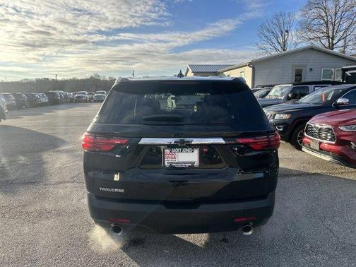 2023 Chevrolet Traverse LS
