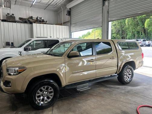 Quicksand 2017 Toyota Tacoma SR5