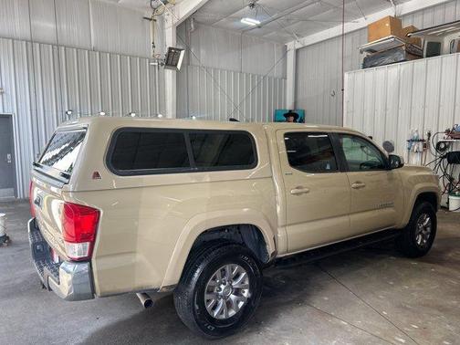 Quicksand 2017 Toyota Tacoma SR5
