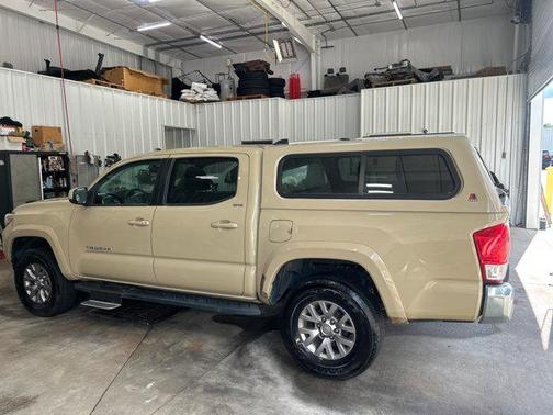 Quicksand 2017 Toyota Tacoma SR5