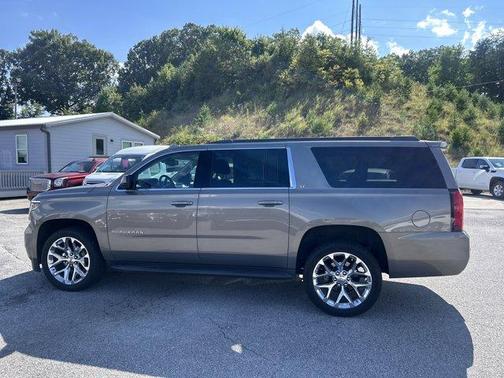 2019 Chevrolet Suburban LT