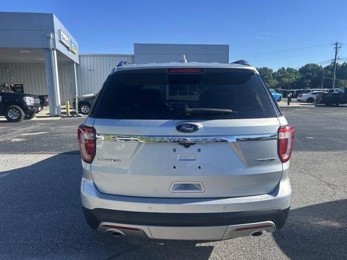 Ingot Silver Metallic 2016 Ford Explorer Limited