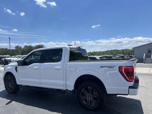 Oxford White 2021 Ford F-150 XLT