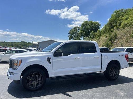 Oxford White 2021 Ford F-150 XLT