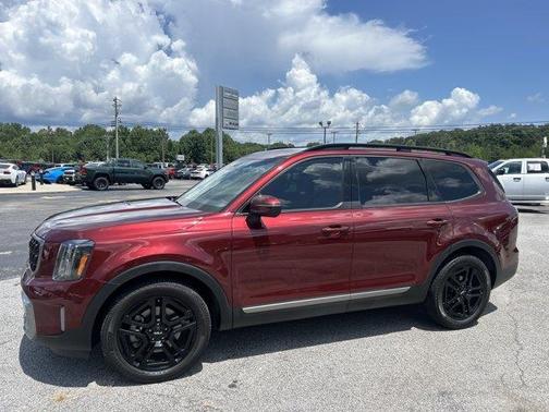 Red 2023 Kia Telluride EX X-Line