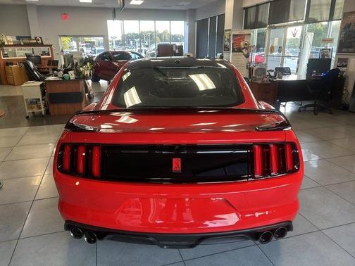 2018 Ford Shelby GT350 Base