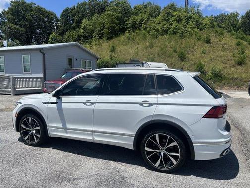 2022 Volkswagen Tiguan 2.0T SEL R-Line