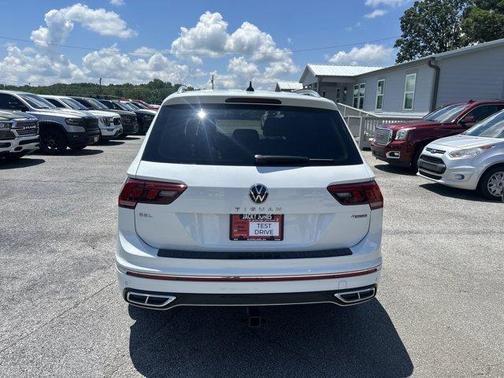 2022 Volkswagen Tiguan 2.0T SEL R-Line