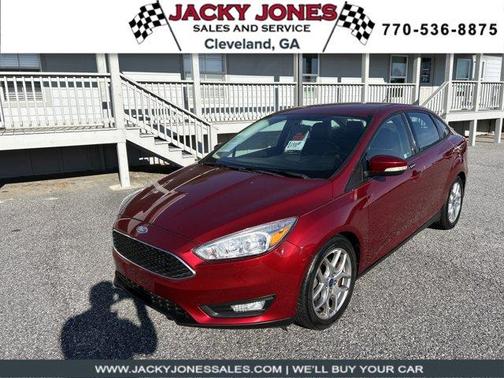 Race Red 2015 Ford Focus SE