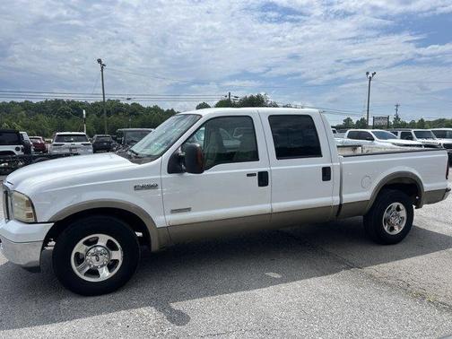 Oxford White 2005 Ford F-250 Lariat