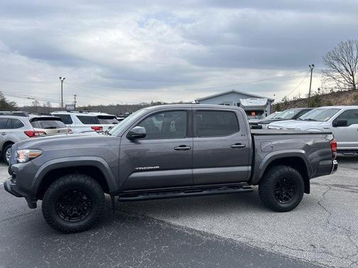 2018 Toyota Tacoma SR5