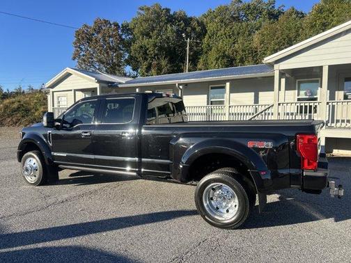 Agate Black Metallic 2020 Ford F-450