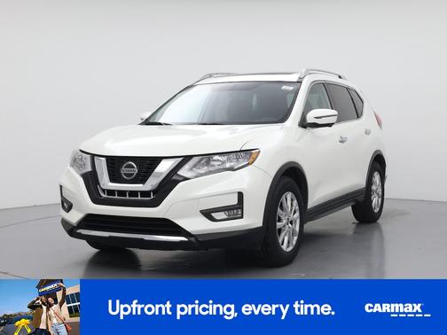 White 2018 Nissan Rogue SV