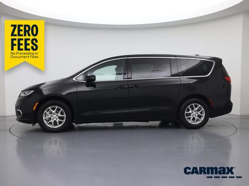 Black 2025 Chrysler Pacifica Select
