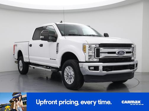 White 2019 Ford F-250 XLT