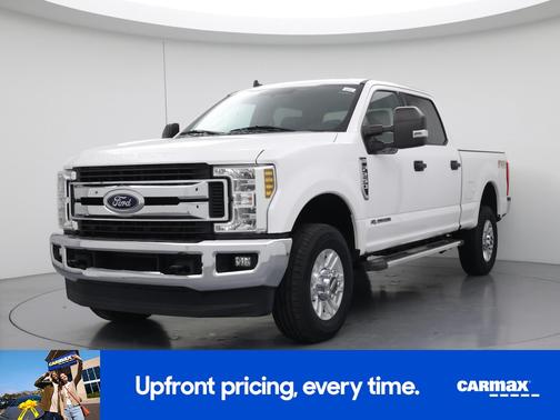 White 2019 Ford F-250 XLT