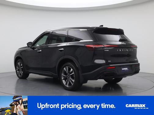 Black 2023 INFINITI QX60 Luxe