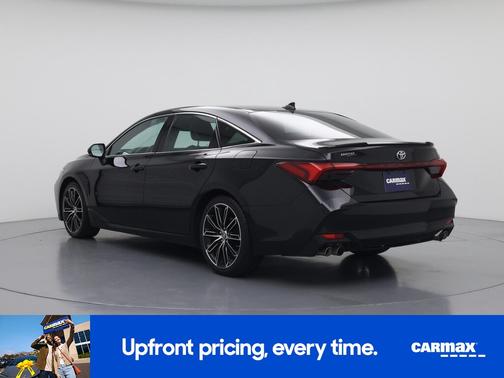 Black 2019 Toyota Avalon XSE