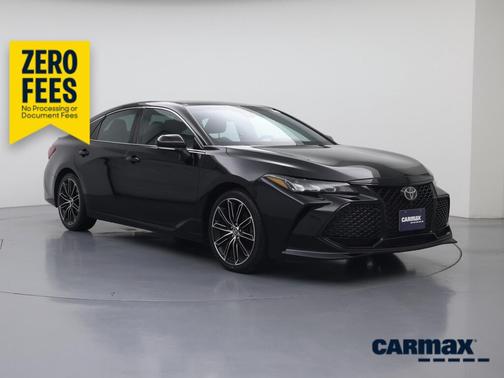 Black 2019 Toyota Avalon XSE