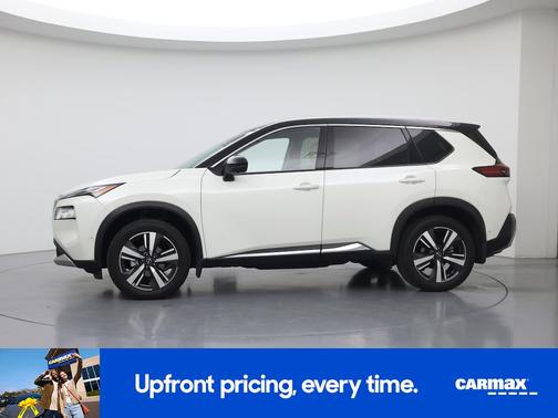 White 2023 Nissan Rogue Platinum