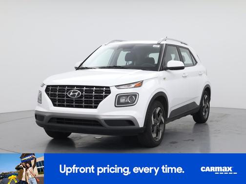 White 2024 Hyundai VENUE SEL