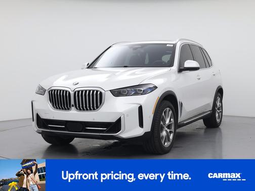 White 2024 BMW X5 sDrive40i