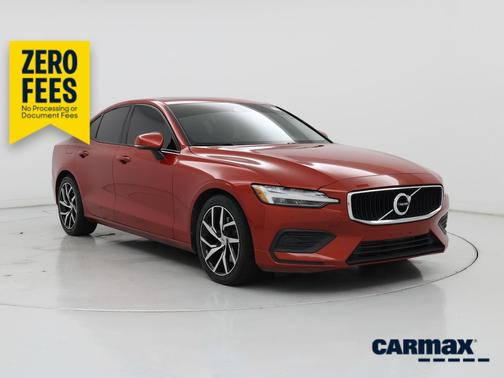 Red 2020 Volvo S60 T5 Momentum
