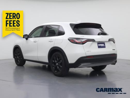 White 2024 Honda HR-V Sport