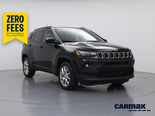 Black 2023 Jeep Compass Latitude Lux