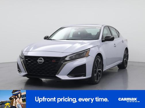 Gray 2024 Nissan Altima SR