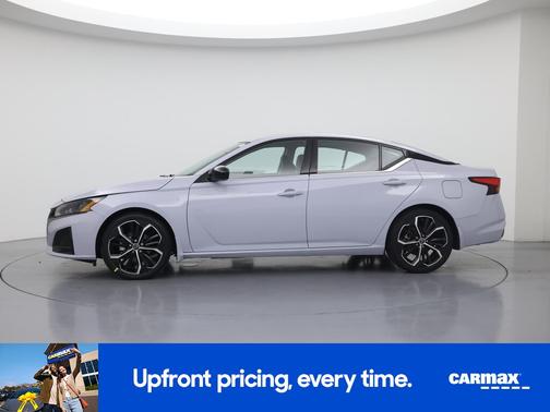 Gray 2024 Nissan Altima SR