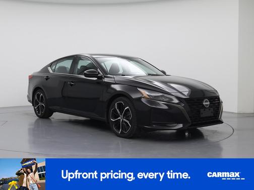 2023 Nissan Altima SR