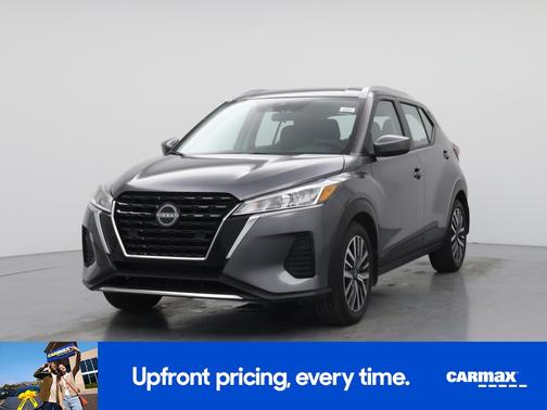 Gray 2024 Nissan Kicks SV